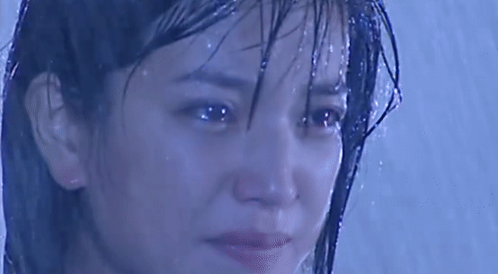 依萍找她爸要钱那天的雨是什么意思